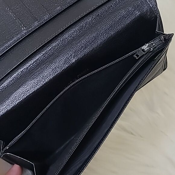💯 Authentic Chanel Long Wallet 🍀 - Picture 11 of 13